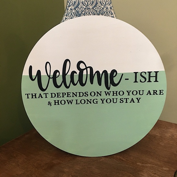 Pier 1 Other - WELCOME-ish Sign! 🌼 (with wood beads)